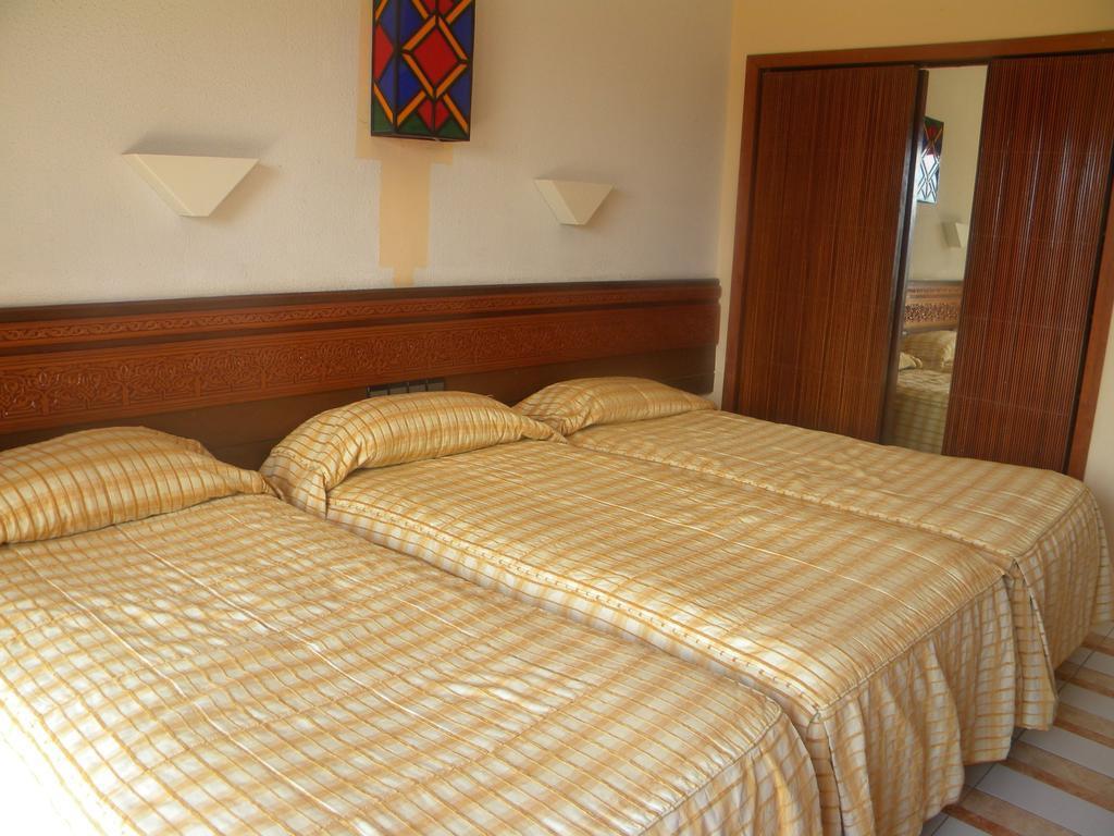 Sidi Harazem Hotel Luaran gambar