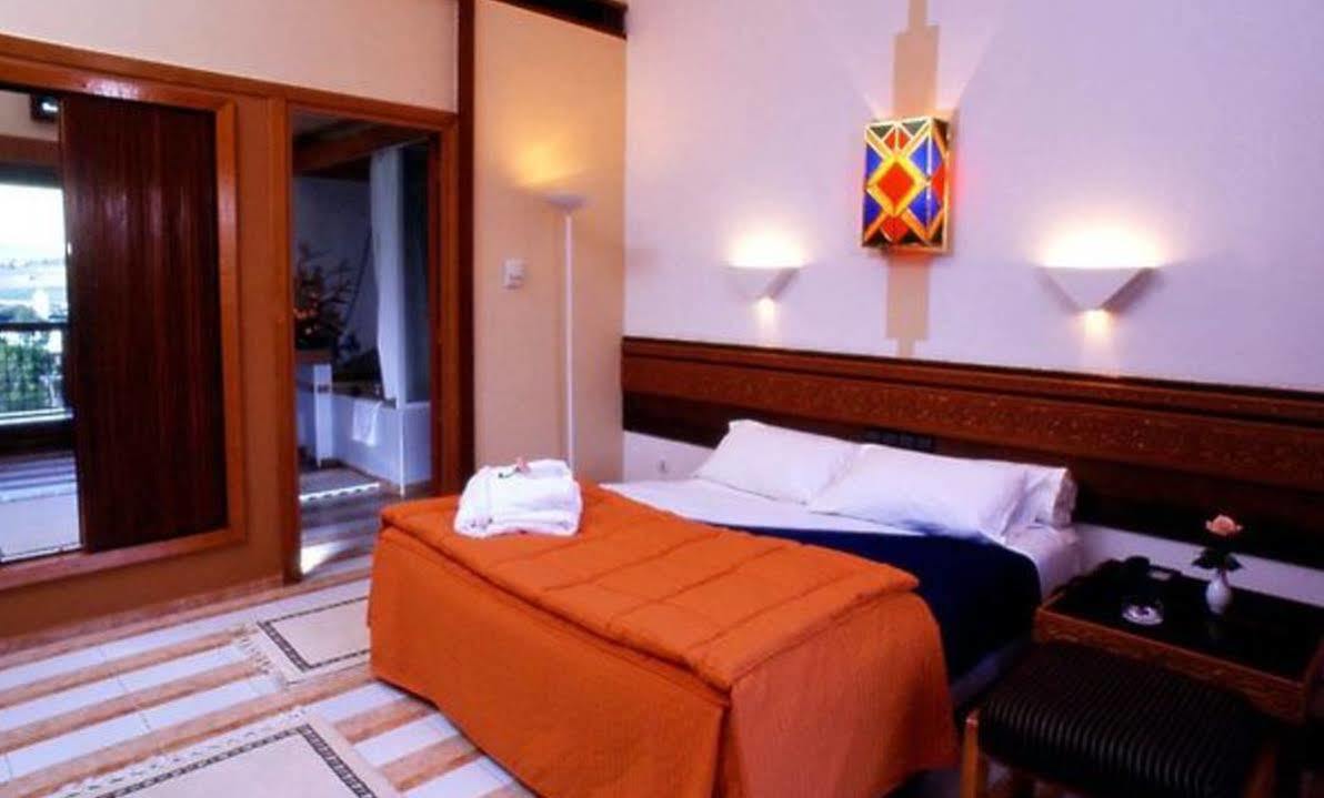 Sidi Harazem Hotel Luaran gambar